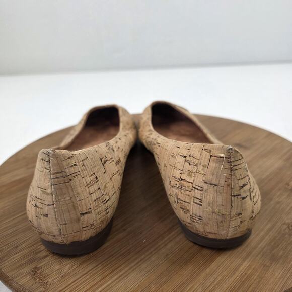 Vionic Shoes Womens Size 7 Cork Pointed Toe Flats Slip-On Orthotic Comfort - Picture 7 of 14